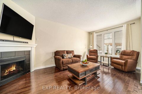 Photo 3 at 203 Brambling Way, Nepean (Half Moon Bay), Ottawa