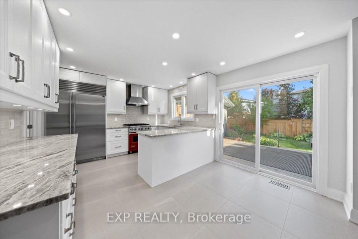 Photo 7 at 18 Ivylea Street, Nepean (Craig Henry/Woodvale), Ottawa