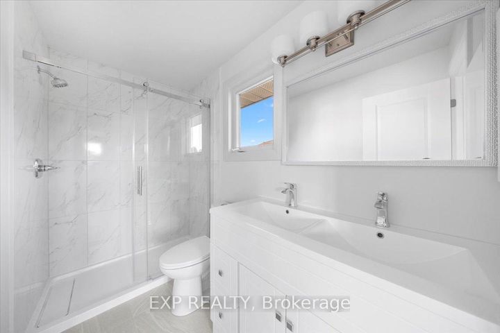 Photo 21 at 18 Ivylea Street, Nepean (Craig Henry/Woodvale), Ottawa