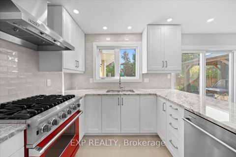 Photo 6 at 18 Ivylea Street, Nepean (Craig Henry/Woodvale), Ottawa