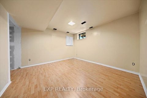 Photo 27 at 18 Ivylea Street, Nepean (Craig Henry/Woodvale), Ottawa