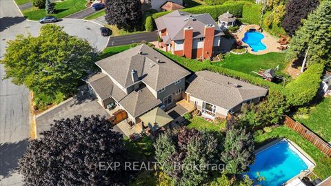 Photo 42 at 18 Ivylea Street, Nepean (Craig Henry/Woodvale), Ottawa