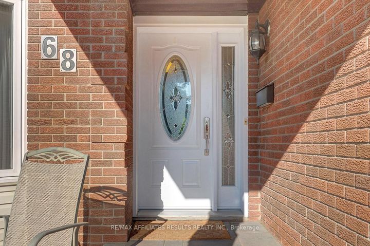 Photo 5 at 68 Pheasant Run Drive, Nepean (Pheasant Run), Ottawa