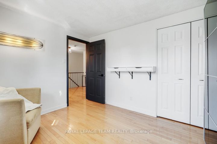 Photo 28 at 28 Holitman Drive, Nepean (Knollsbrook), Ottawa