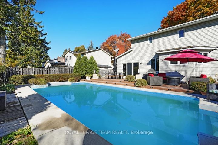 Photo 35 at 28 Holitman Drive, Nepean (Knollsbrook), Ottawa