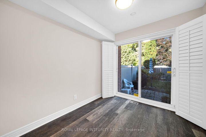 Photo 11 at 29 Hemmingwood Way, Nepean (Centrepointe), Ottawa