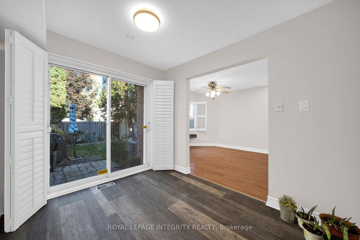 Photo 12 at 29 Hemmingwood Way, Nepean (Centrepointe), Ottawa