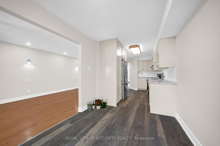 Photo 13 at 29 Hemmingwood Way, Nepean (Centrepointe), Ottawa