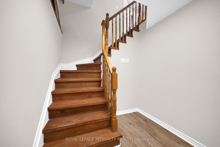 Photo 36 at 29 Hemmingwood Way, Nepean (Centrepointe), Ottawa