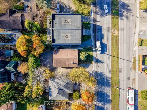Photo 2 at 1554 Baseline Road, Nepean (Meadowlands/St. Claire Gardens), Ottawa