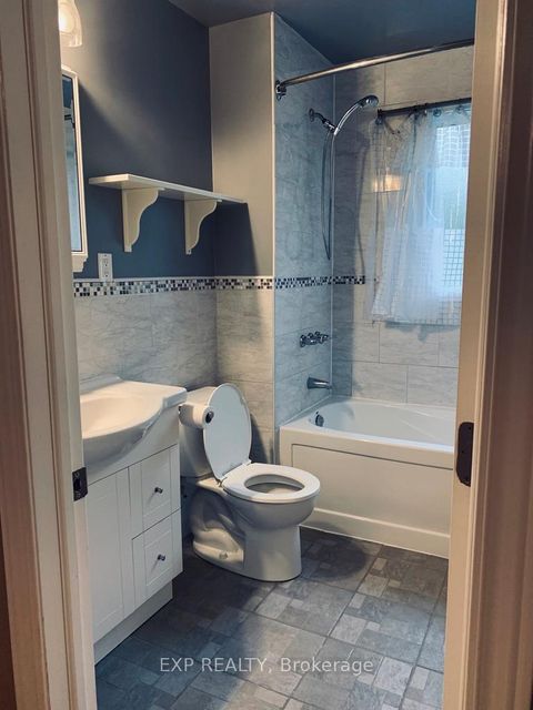 Photo 10 at 1554 Baseline Road, Nepean (Meadowlands/St. Claire Gardens), Ottawa