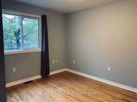 Photo 12 at 1554 Baseline Road, Nepean (Meadowlands/St. Claire Gardens), Ottawa