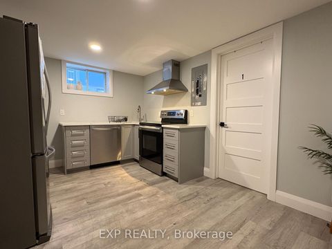 Photo 16 at 1554 Baseline Road, Nepean (Meadowlands/St. Claire Gardens), Ottawa