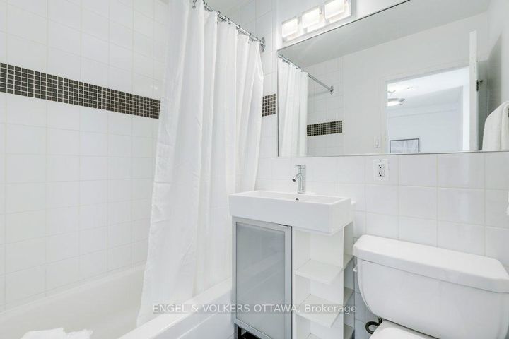 Photo 27 at 216 - 12 Corkstown Road, Nepean (Lakeview Park), Ottawa