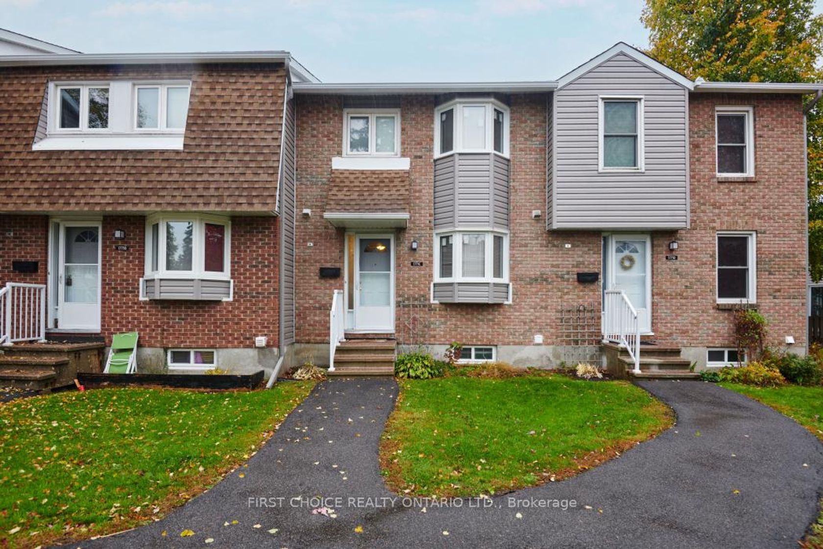 1771C LAMOUREUX Drive, Queenswood Heights South, Orleans 2