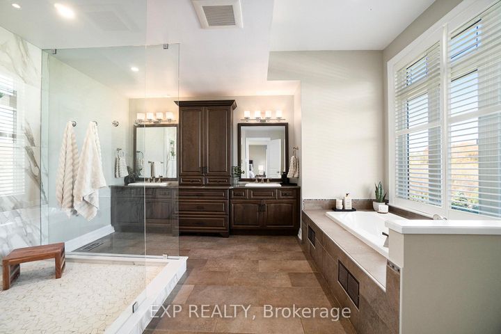 Photo 23 at 450 Lockmaster Crescent, Nepean (Manotick Village & Manotick Estates), Ottawa