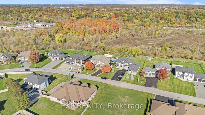 Photo 44 at 450 Lockmaster Crescent, Nepean (Manotick Village & Manotick Estates), Ottawa