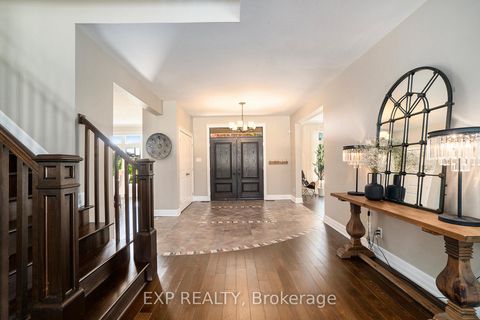 Photo 3 at 450 Lockmaster Crescent, Nepean (Manotick Village & Manotick Estates), Ottawa