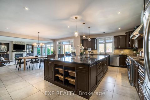 Photo 10 at 450 Lockmaster Crescent, Nepean (Manotick Village & Manotick Estates), Ottawa