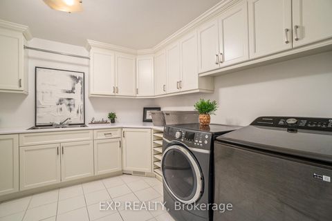 Photo 31 at 450 Lockmaster Crescent, Nepean (Manotick Village & Manotick Estates), Ottawa