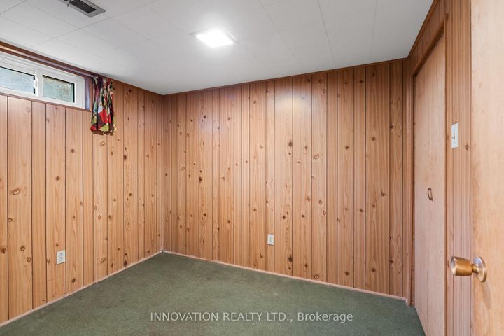 Photo 32 at 30 Oakview Avenue, Nepean (Meadowlands/Crestview), Ottawa