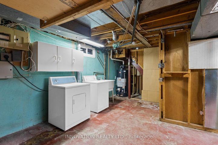 Photo 37 at 30 Oakview Avenue, Nepean (Meadowlands/Crestview), Ottawa