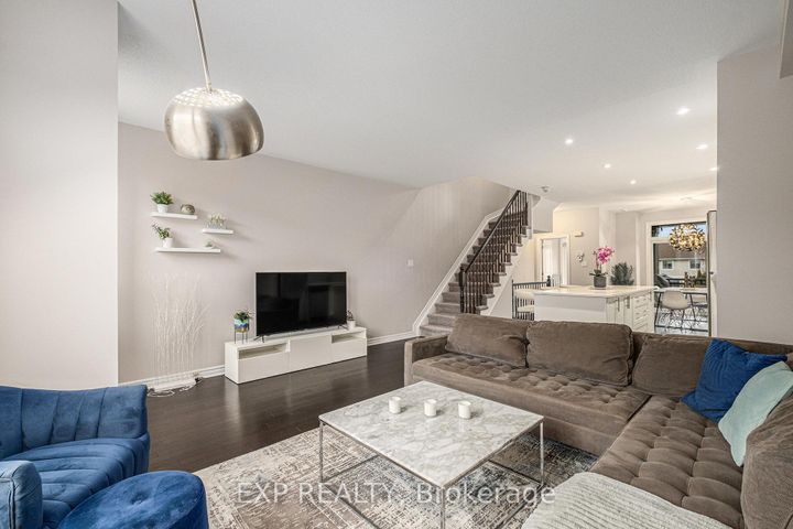 Photo 5 at 142 Wild Senna Way, Nepean (Longfields), Ottawa