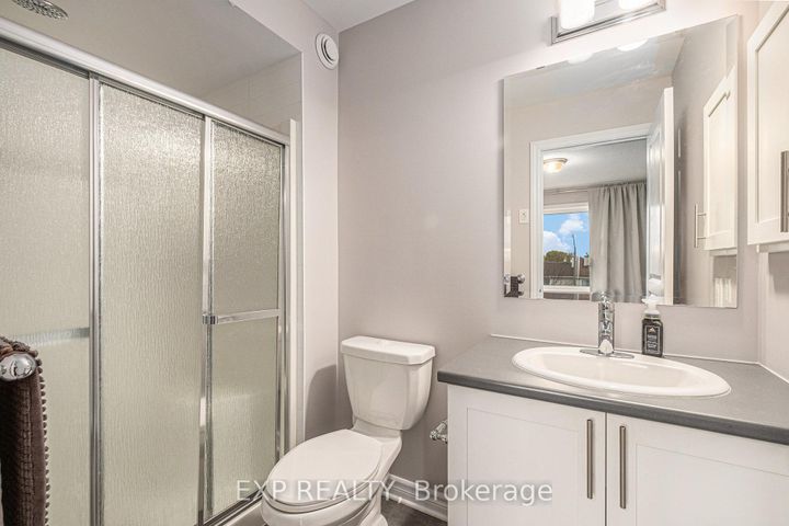 Photo 23 at 142 Wild Senna Way, Nepean (Longfields), Ottawa