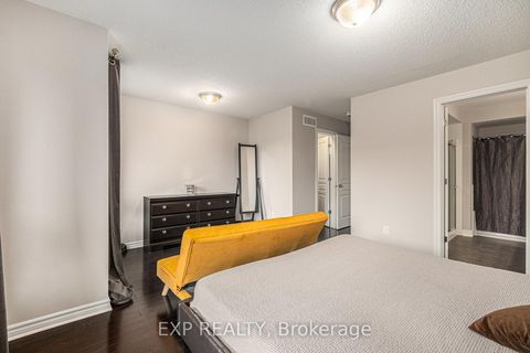 Photo 17 at 142 Wild Senna Way, Nepean (Longfields), Ottawa