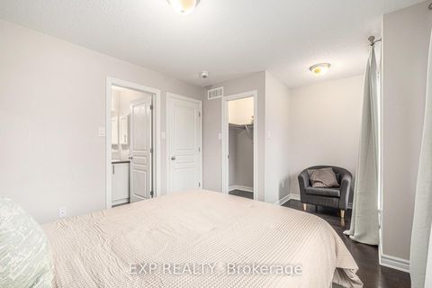 Photo 20 at 142 Wild Senna Way, Nepean (Longfields), Ottawa