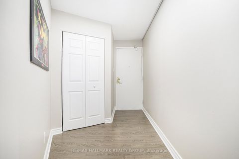Photo 3 at 1005 - 1380 Prince Of Wales Drive, Nepean (Carleton Square), Ottawa