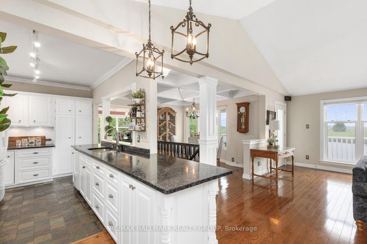 Photo 16 at 1 Rideau Glen Drive, Nepean (Rideau Heights/Ashdale/Rideau Glen), Ottawa