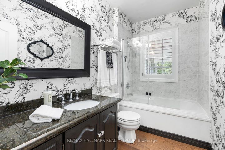 Photo 27 at 1 Rideau Glen Drive, Nepean (Rideau Heights/Ashdale/Rideau Glen), Ottawa