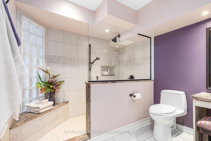 Photo 35 at 1 Rideau Glen Drive, Nepean (Rideau Heights/Ashdale/Rideau Glen), Ottawa