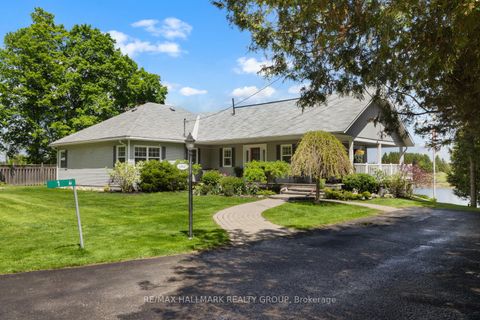 Photo 2 at 1 Rideau Glen Drive, Nepean (Rideau Heights/Ashdale/Rideau Glen), Ottawa