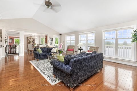 Photo 7 at 1 Rideau Glen Drive, Nepean (Rideau Heights/Ashdale/Rideau Glen), Ottawa