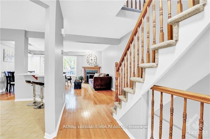 Photo 5 at 133 WOODPARK Way, Nepean (Longfields), Ottawa
