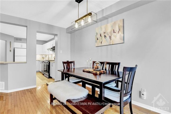 Photo 11 at 133 WOODPARK Way, Nepean (Longfields), Ottawa