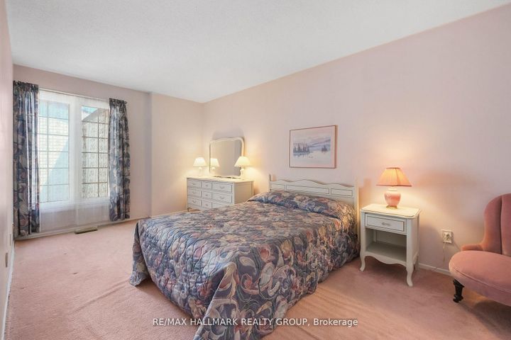 Photo 12 at 625 Trelawny Private, Nepean (Carleton Square), Ottawa