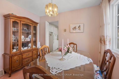 Photo 6 at 625 Trelawny Private, Nepean (Carleton Square), Ottawa