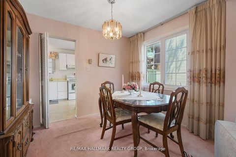 Photo 7 at 625 Trelawny Private, Nepean (Carleton Square), Ottawa
