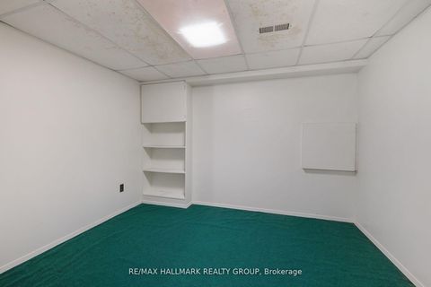 Photo 19 at 625 Trelawny Private, Nepean (Carleton Square), Ottawa