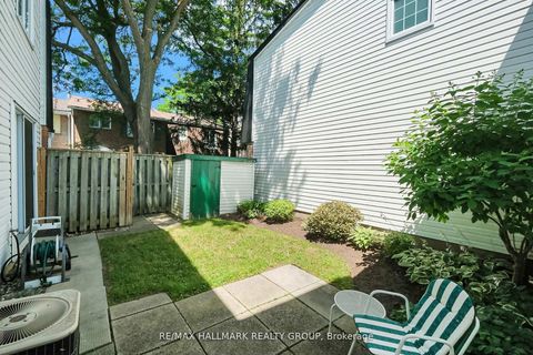 Photo 23 at 625 Trelawny Private, Nepean (Carleton Square), Ottawa