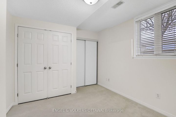 Photo 21 at 270 Espin Heights, Nepean (Stonebridge), Ottawa