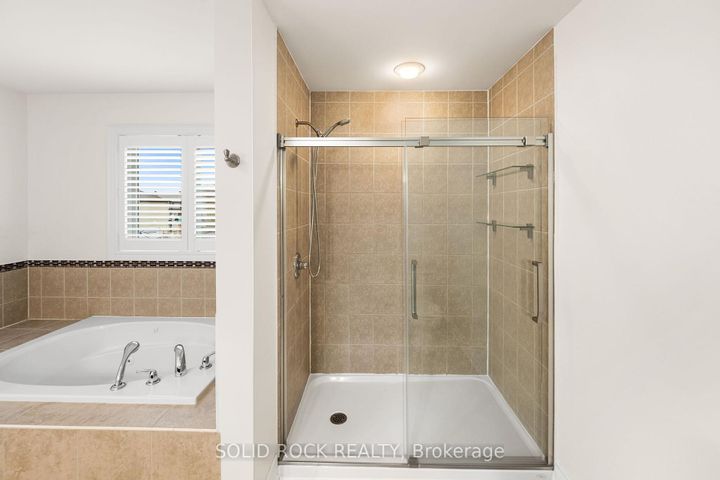 Photo 30 at 347 Bamburgh Way, Nepean (Cedargrove/Fraserdale), Ottawa