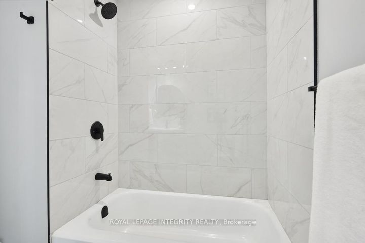 Photo 20 at 3 Ashwick Court, Nepean (Craig Henry/Woodvale), Ottawa