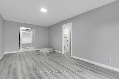 Photo 24 at 3 Ashwick Court, Nepean (Craig Henry/Woodvale), Ottawa