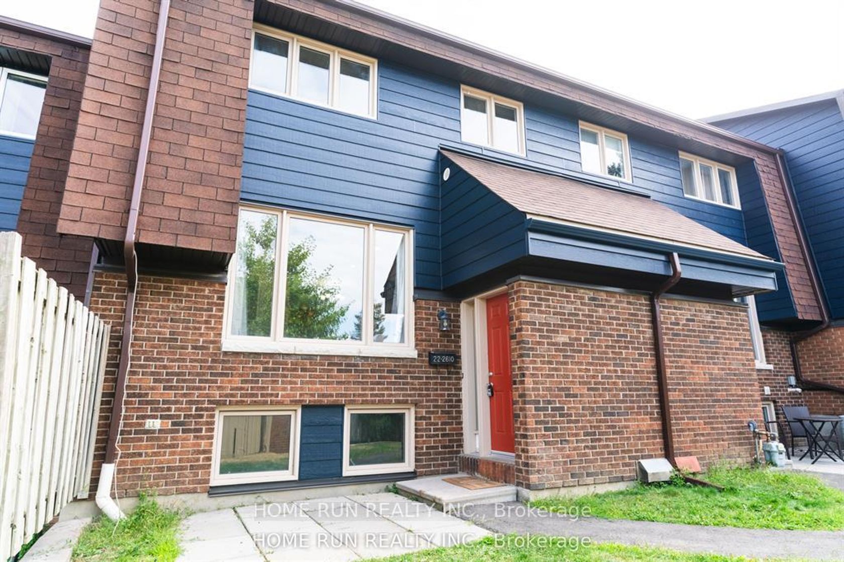 22 - 2610 Draper Avenue, Nepean (Redwood Park), Ottawa 