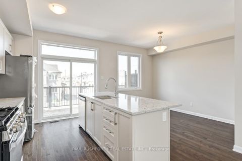 Photo 10 at 818 Everbloom Lane, Nepean (Heritage Park), Ottawa