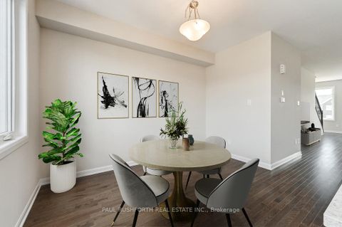 Photo 12 at 818 Everbloom Lane, Nepean (Heritage Park), Ottawa